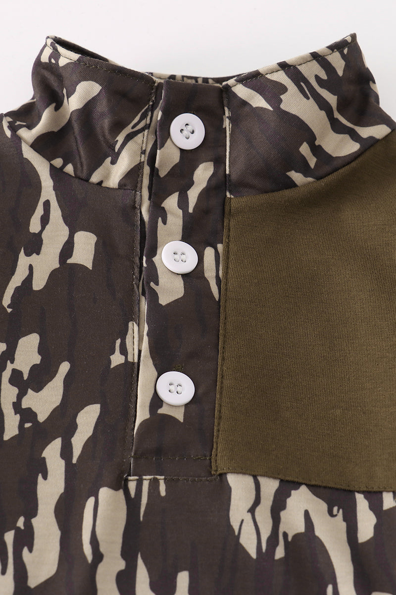 Camouflage print pants set