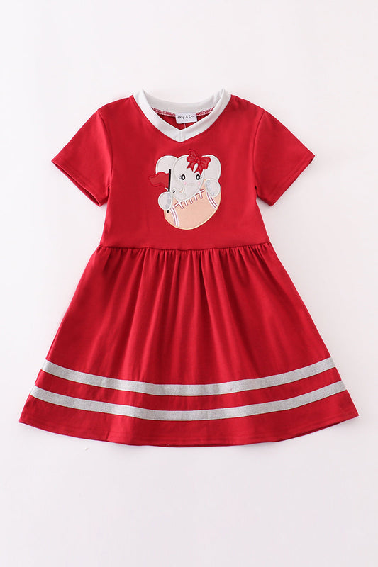Vestido con apliques de fútbol americano con elefantes de Alabama