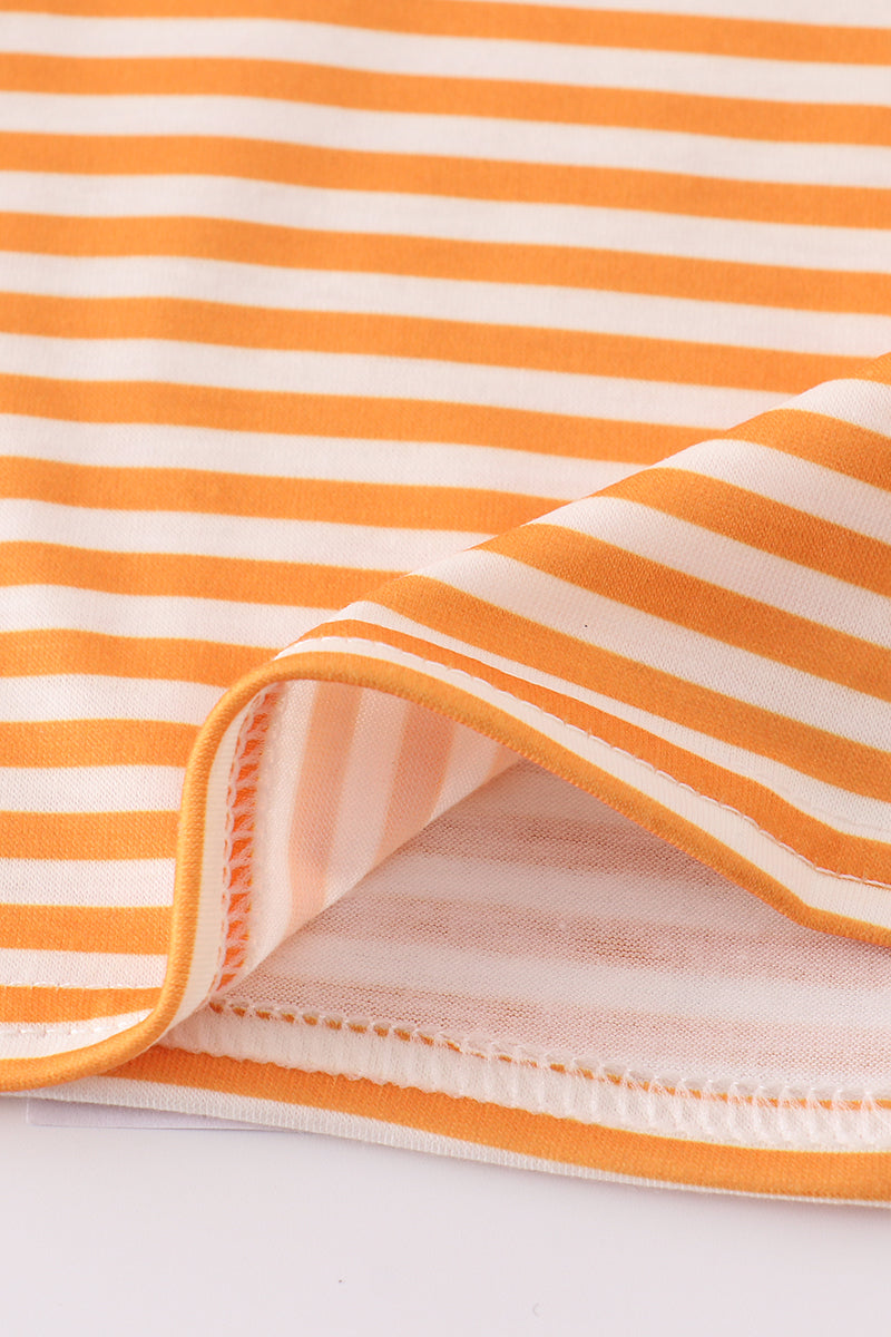 Camisa naranja de rayas con apliques de Tennessee