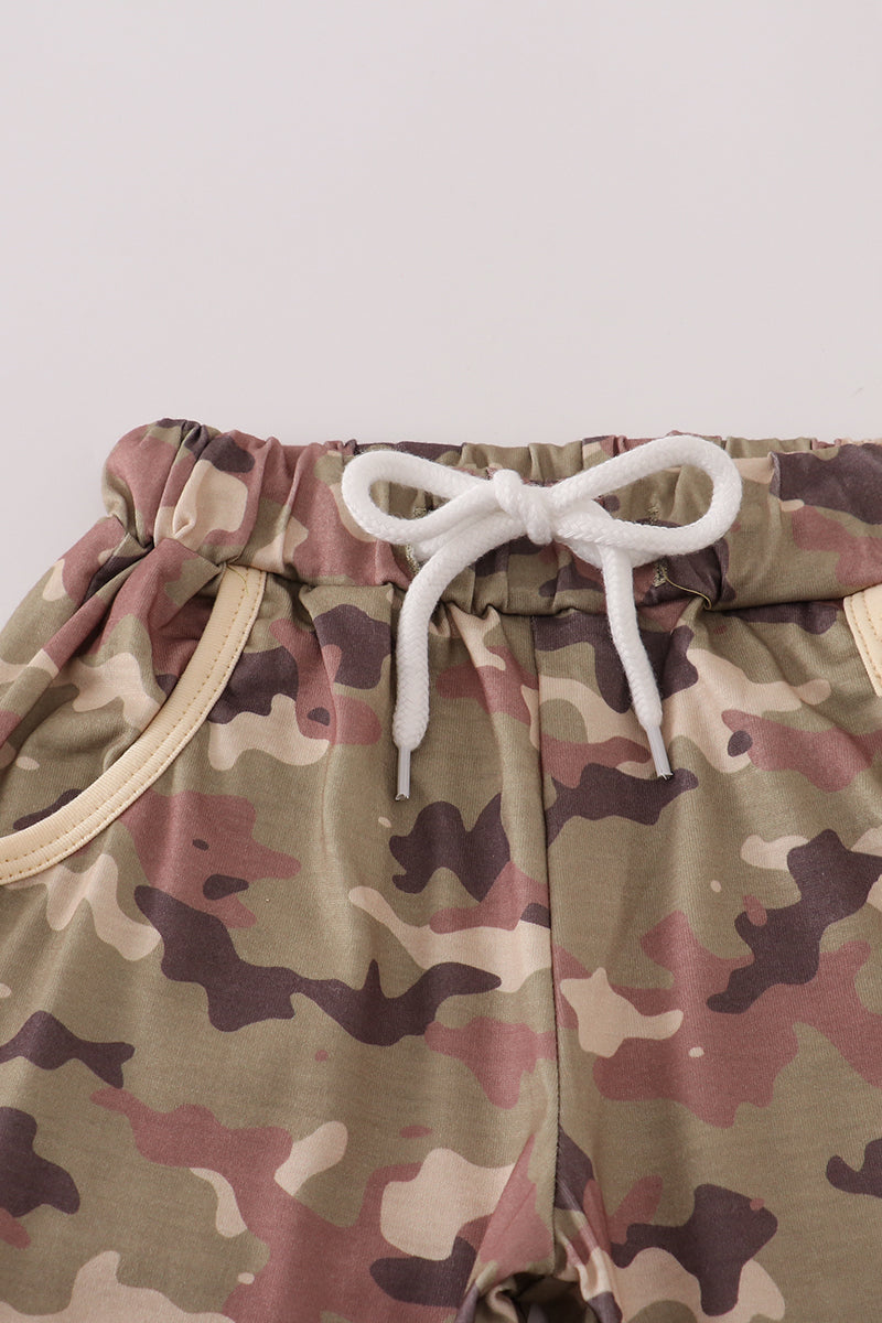 Camouflage deer applique pants set