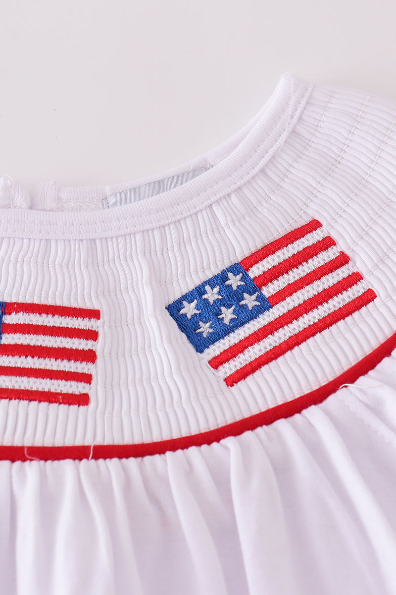 Flag embroidery bow bubble