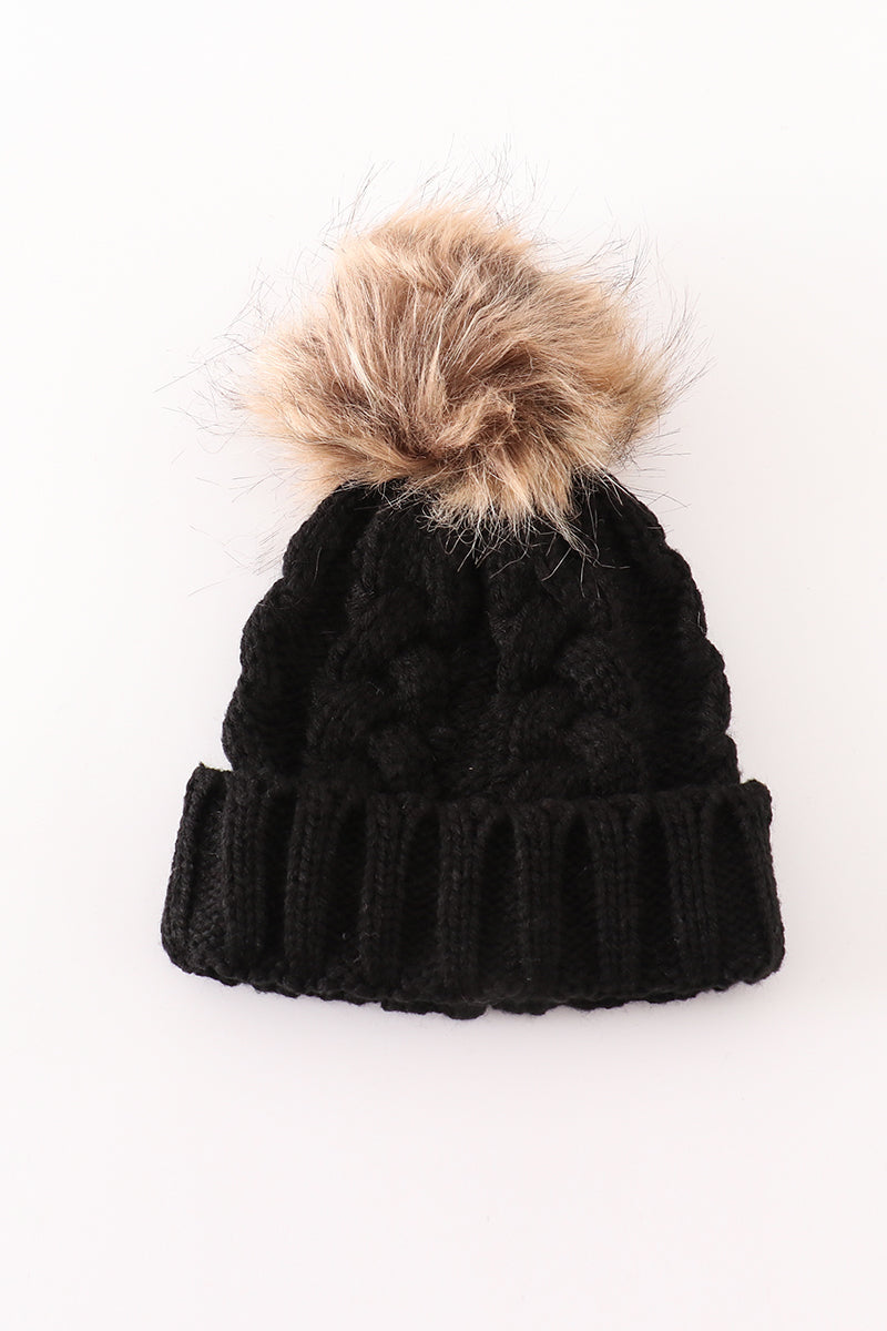 Gorro de punto con pompón negro