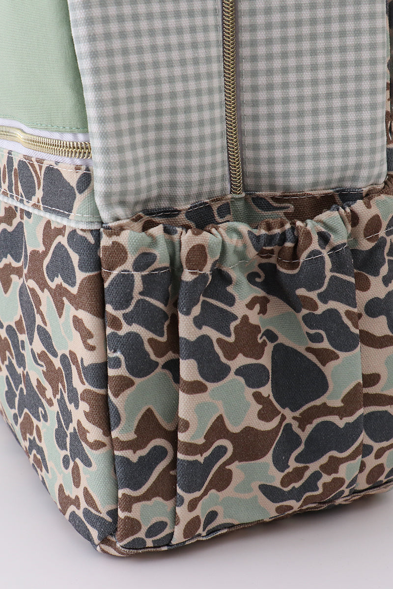 Mochila con estampado de ciervos y camuflaje