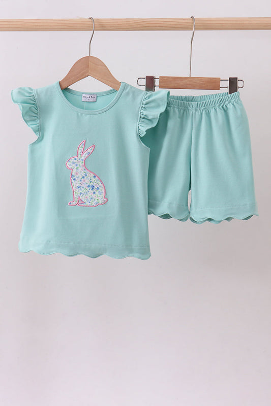 Green bunny applique girl shorts set