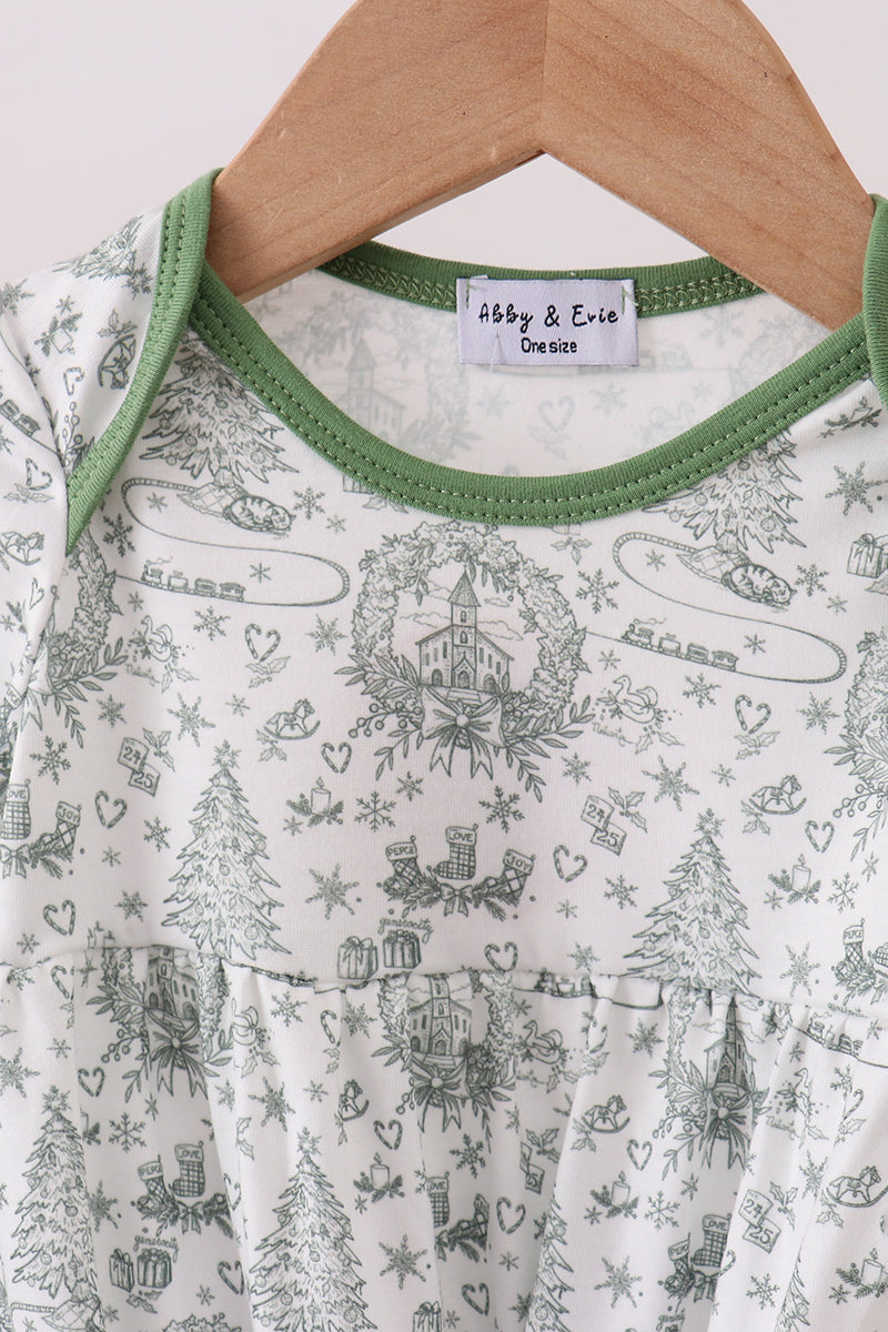 Green christmas tree print infant gown