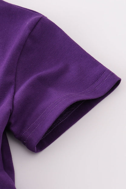 Vestido con apliques de LSU en dorado morado