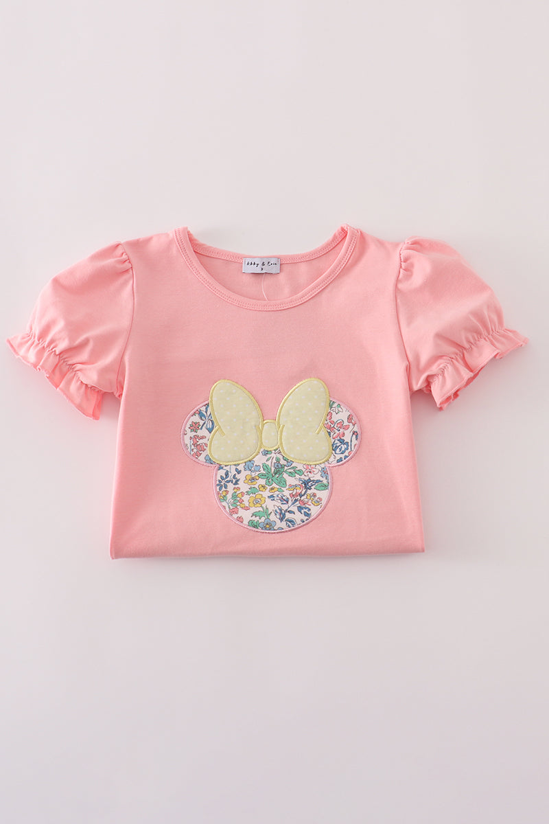 Vestido con apliques florales de color rosa