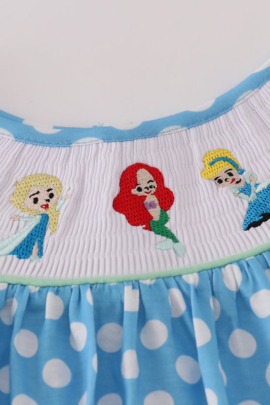 Vestido fruncido con bordado de personajes de puntos azules