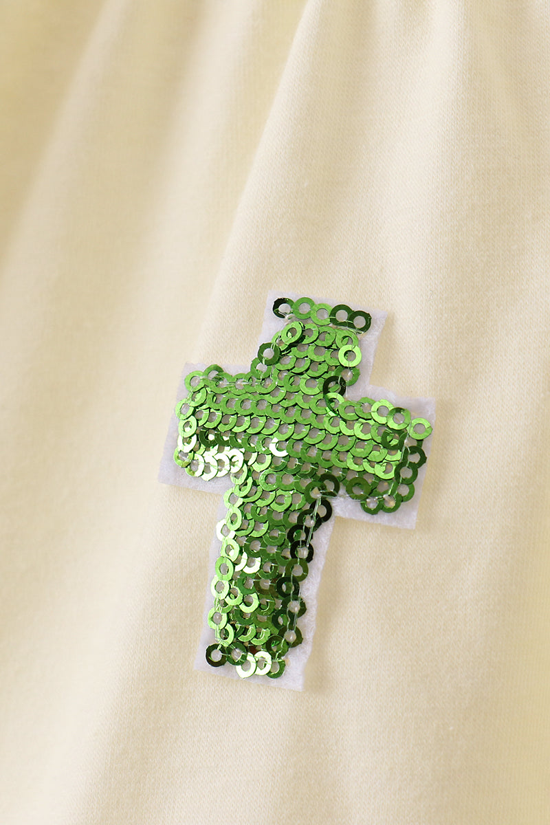 Vestido escalonado con lentejuelas cruzadas amarillas